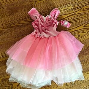 Weissman MC dance costume